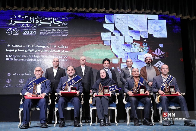 انتخاب رییس دانشگاه جامع علمی کاربردی به عنوان دانشمند برگزیده کشور