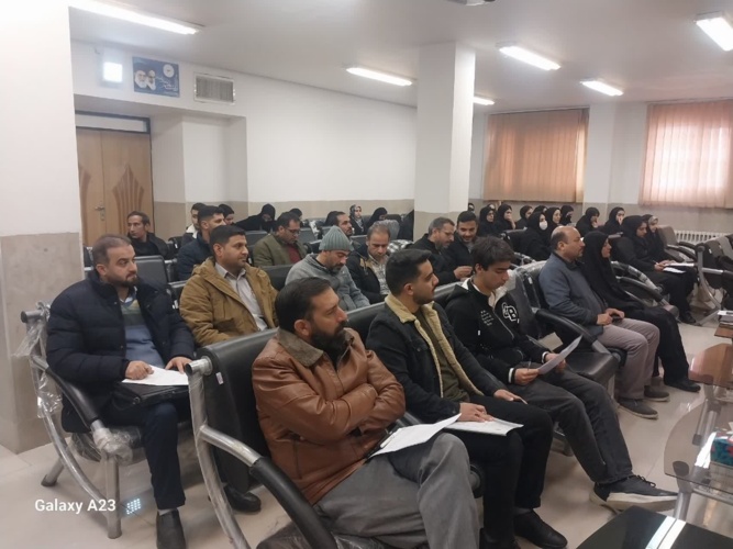 جلسه توجیهی نو دانشجویان مرکز آموزش علمی کاربردی هرند برگزار شد